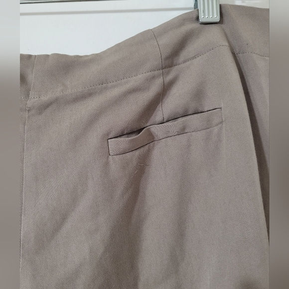 NWT Eileen Fisher Tencel Pleated Slouchy Ankle Pants in Stone size PM - Picture 7 of 11